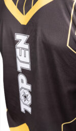 T-Shirt „BRAVE“ – Bild 6