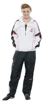 Trainingsanzug mit schwarzer Trainingshose – Bild 5