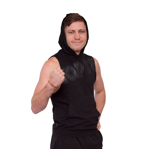 sleeveless-hooded-shirt-topten-black-14451-9-enriko-kehl-1-2.jpg Hooded Tank Top „Biceps“ – Bild 5